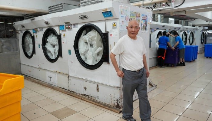 Hong Kong Laundry Businesses Struggle as Rising Oil Prices Drive Costs Higher