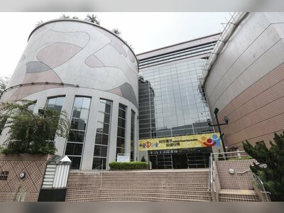 Medical Intern Suspended Following Complaint Over Patient Data Shared on Social Media