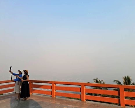 Chiang Mai New Year Celebrations Face Challenges from Smog and Rising Costs