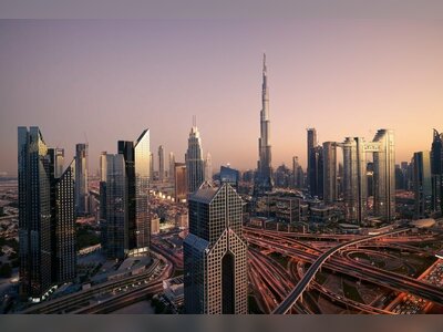 Hong Kong Minister Urges Long-Term Confidence, Says Middle East Investments Remain Stable