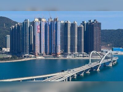 Hong Kong Property Market Benefits as Middle East Tensions Weigh on Dubai Real Estate