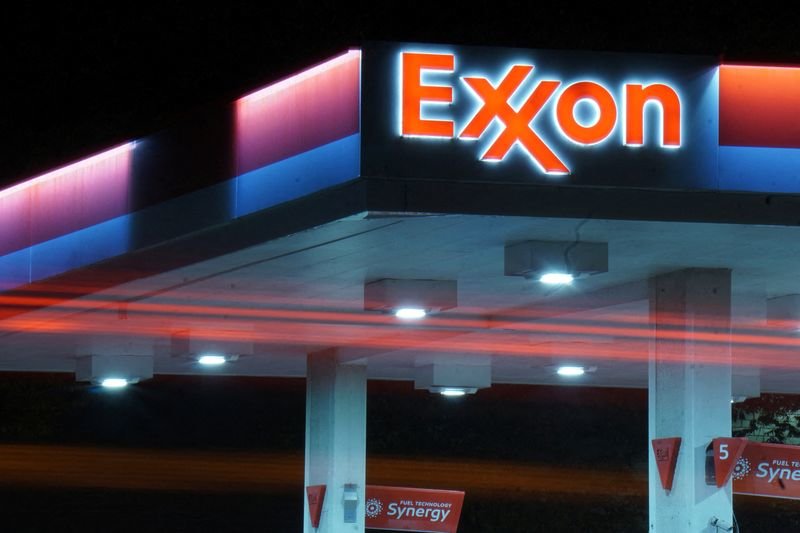 Exxon Mobil in Talks to Sell Hong Kong Fuel Station Network in Strategic Portfolio Shift