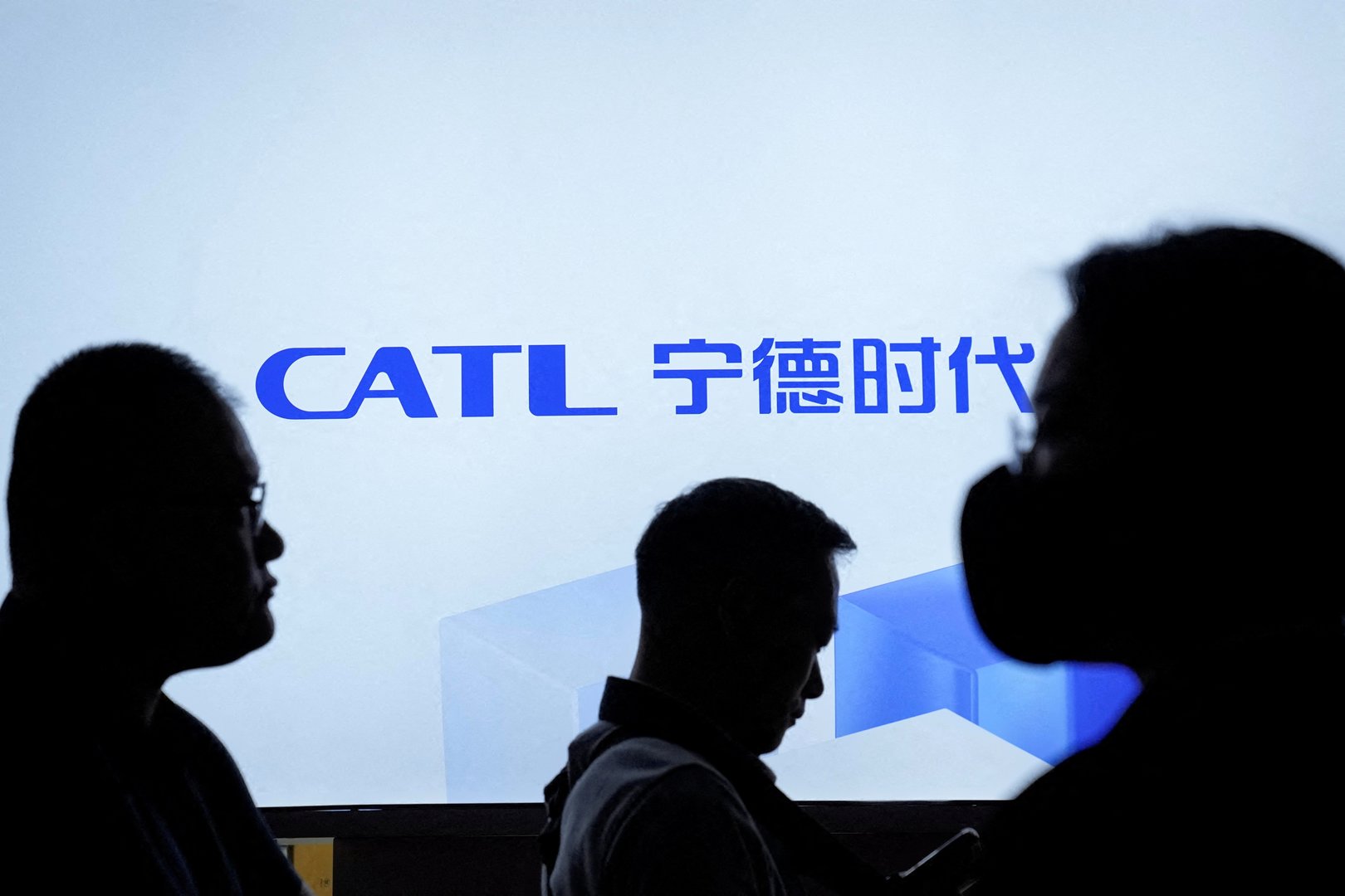 CATL Raises $5 Billion in Hong Kong as Global Green Energy Demand Accelerates