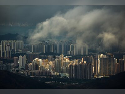 Hong Kong Home Prices Edge Higher as Rental Market Hits Prolonged Peak Amid Uneven Recovery