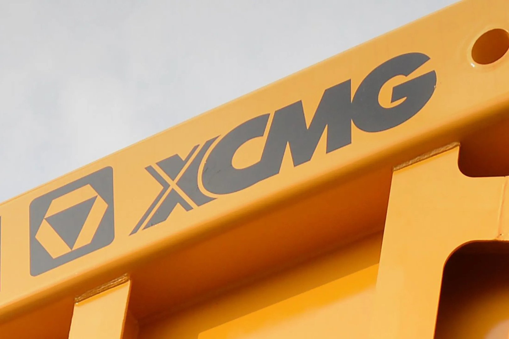 XCMG Auto Weighs Hong Kong IPO as China’s Heavy-Duty EV Sector Tests Investor Appetite