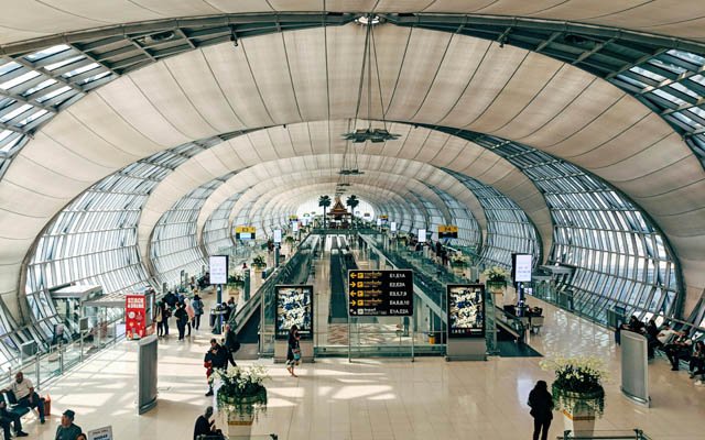 Thailand’s Proposed Exit Tax Sparks Tourism Industry Backlash and Economic Debate