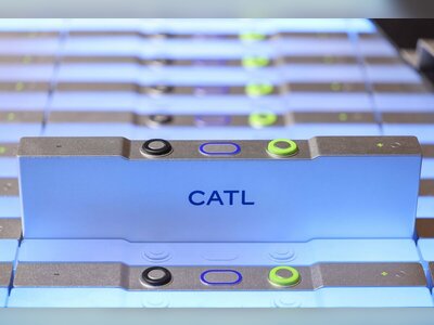 CATL Share Sale Triggers Market Retreat in Hong Kong After Record Fundraising