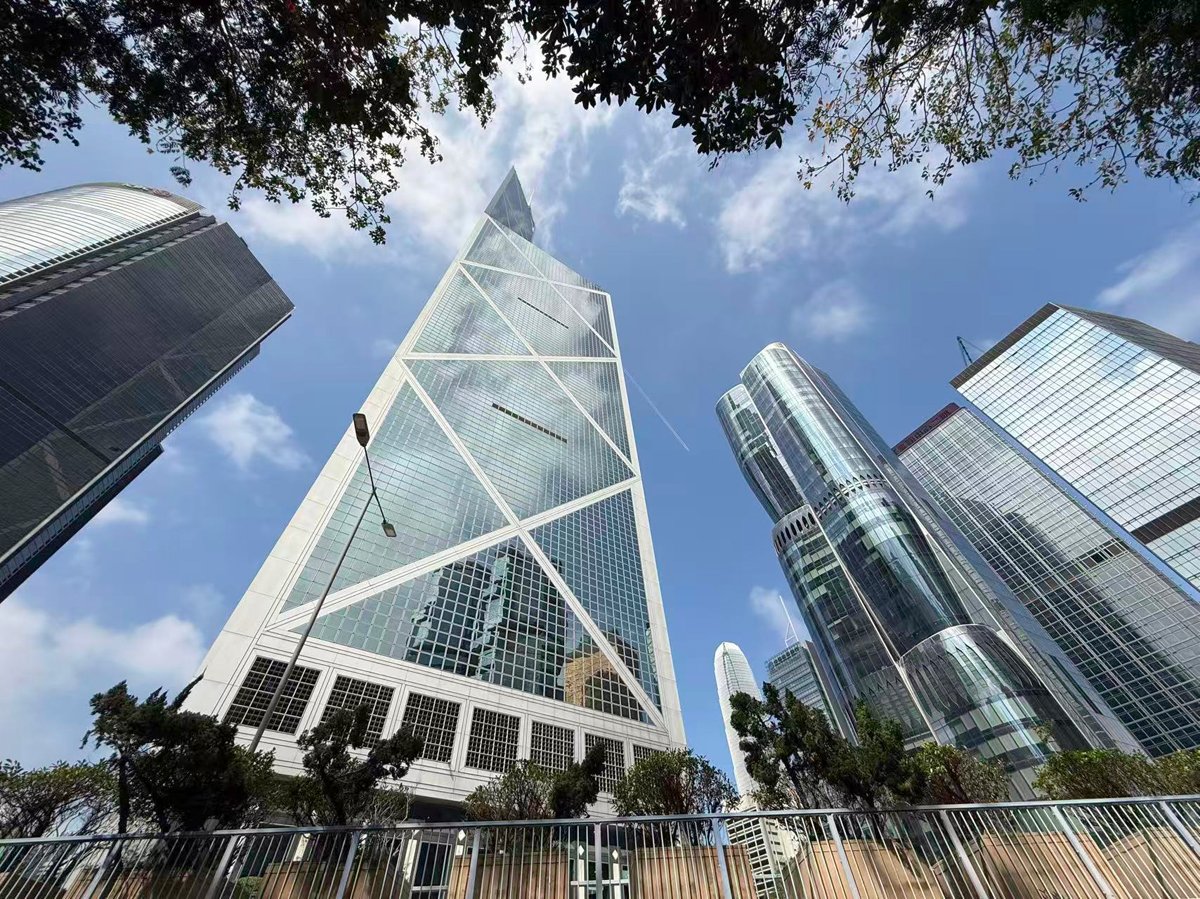 Hong Kong Private Sector Weakens as Oil Shock from Middle East Conflict Drives Up Costs