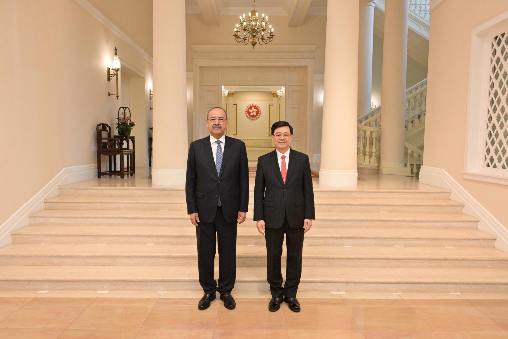 Uzbekistan and Hong Kong Move to Build New Trade and Talent Channel During Prime Ministerial Visit