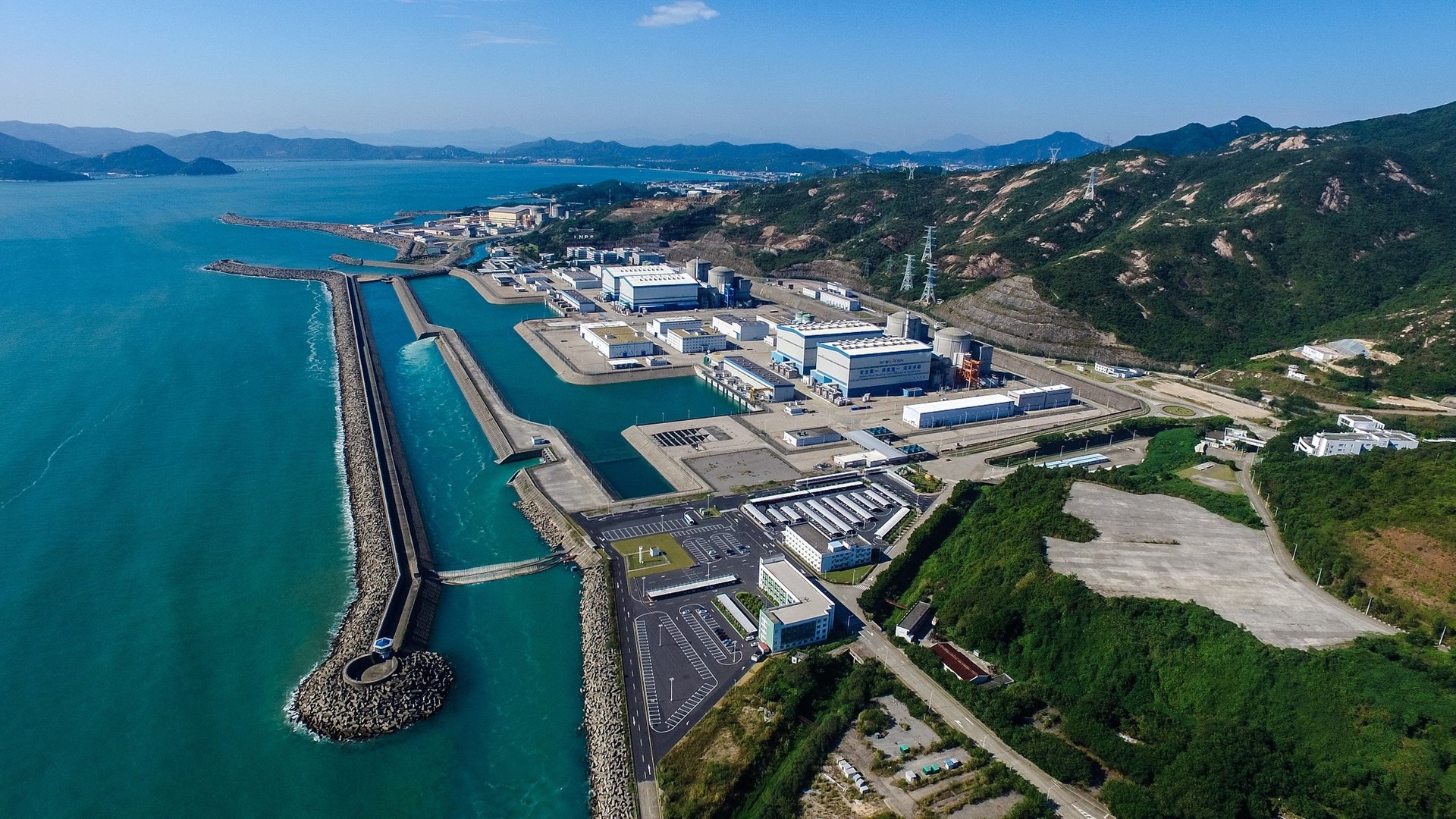 Hong Kong Says Shenzhen Nuclear Plant Glitch Posed No Safety Risk Amid Cross-Border Scrutiny