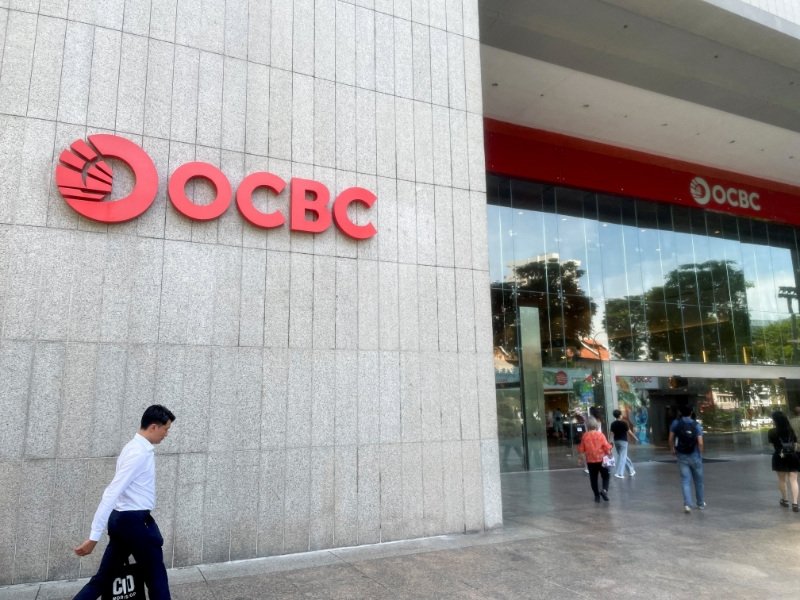 OCBC Expands Hong Kong Wealth Push With Major Hiring Plan for Relationship Managers