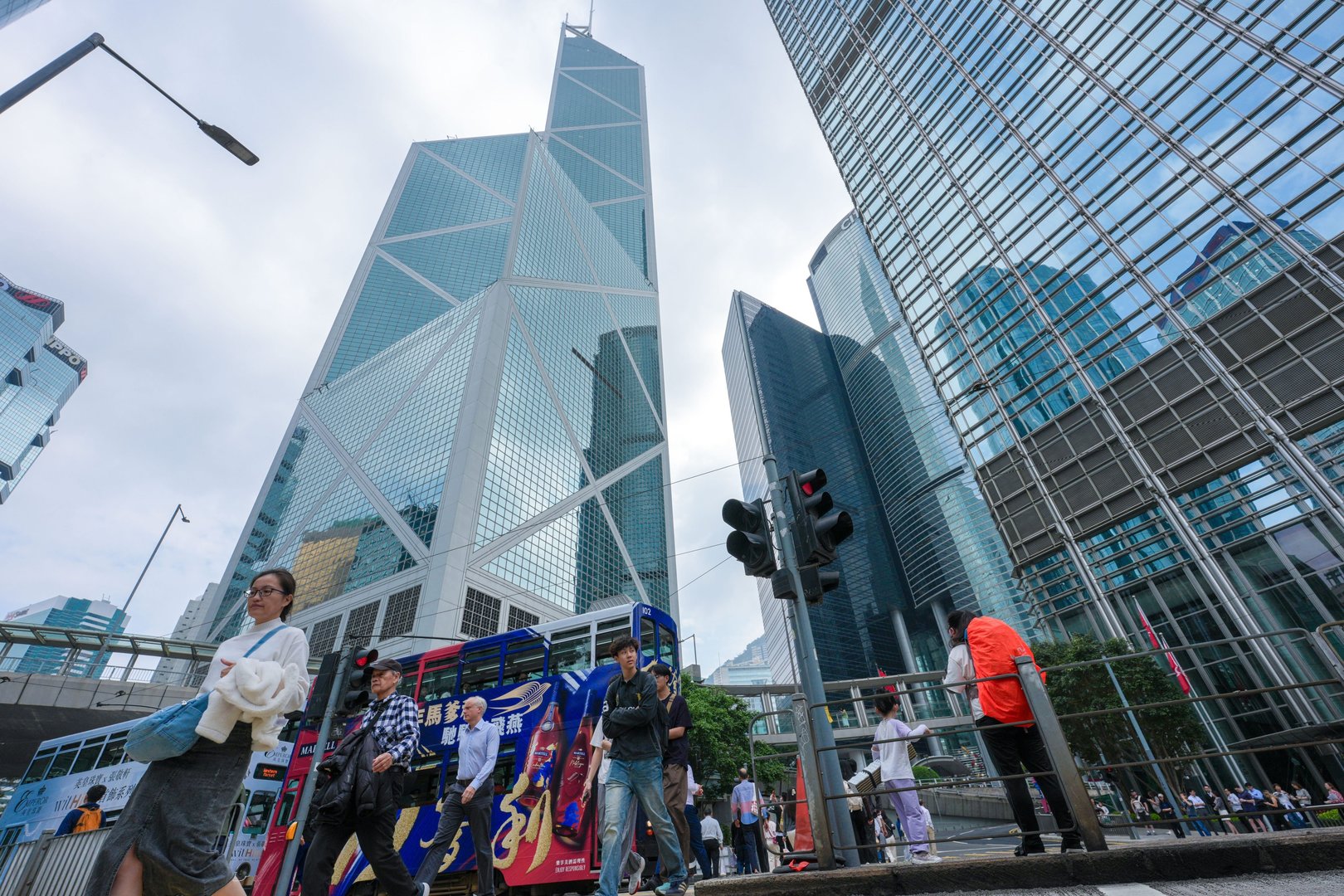 IMF Praises Hong Kong’s Economic Recovery but Flags Middle East War as Major External Threat