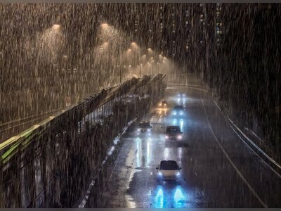 Severe Rainfall Floods Northern Hong Kong as New Territories Bear Brunt of Sudden Storm Burst