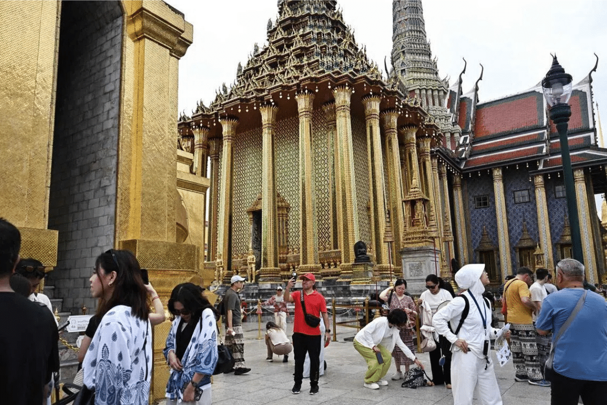Thailand Calls for Calm as Singapore Faces New Covid-19 Surge