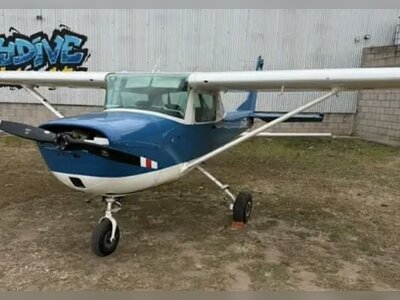 Flight Instructor Jumped to His Death — Student Landed the Plane: "You Know What You Need to Do"