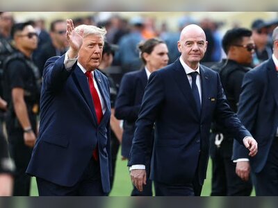 Trump Draws Boos and Podium Scrutiny at Spain’s World Cup Triumph